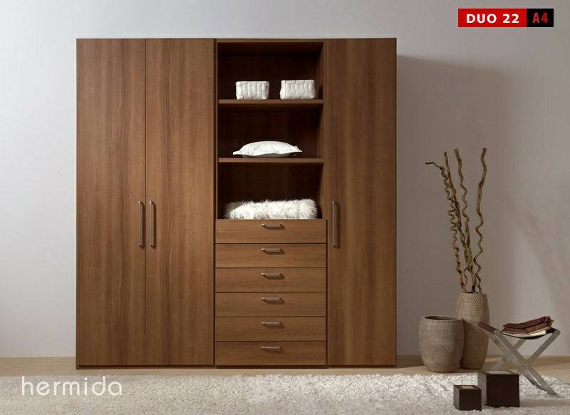 Chiolite Wardrobe