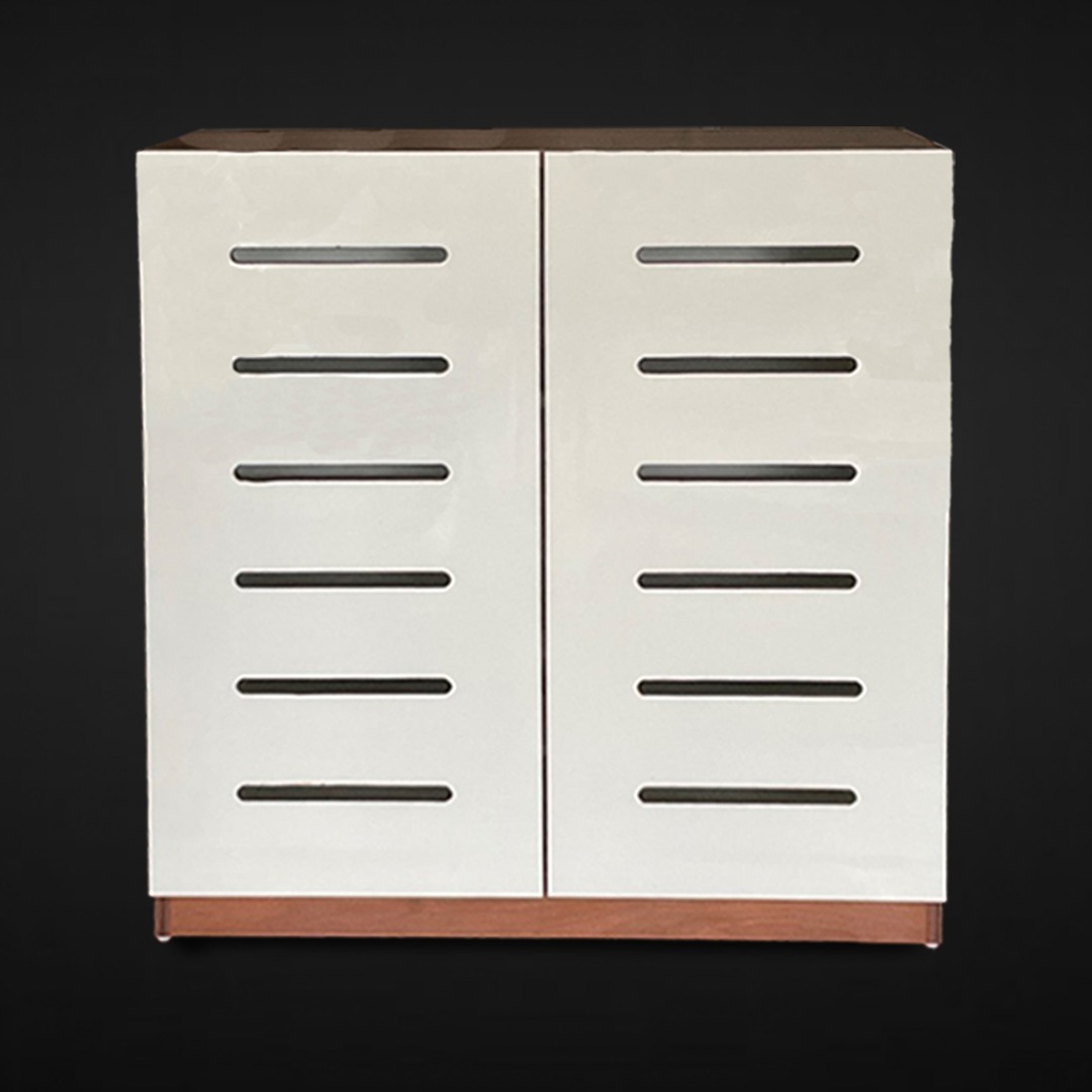 Pearl Shoe Rack