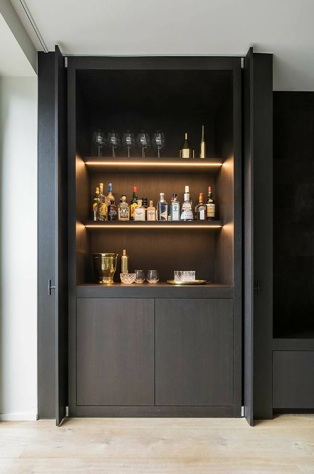 Benedict bar cabinet